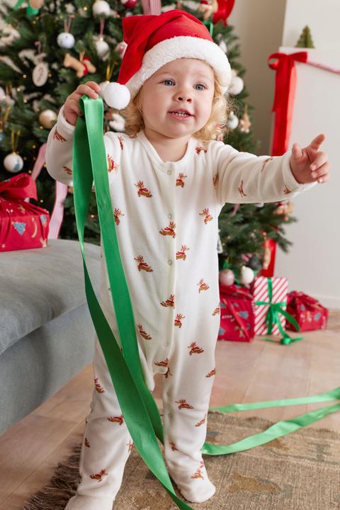 Immagine prodotto Envie de Fraise Weihnachts-Set: Baby Samt-Schlafanzug & Mütze mit Rentiermotiv Geschwister-Capsule