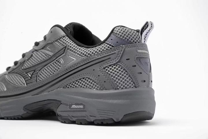Produktbild Mizuno Mxr Sport (42)