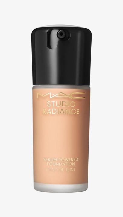 Productafbeelding MAC Cosmetics M.A.C. Studio Rad Serum Pow Fond de Teint NW25 (NW25)
