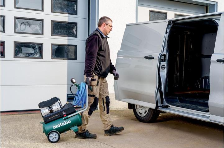 Actual product image Metabo Basic 220-24 OF Silent (8 bar, 24 l)
