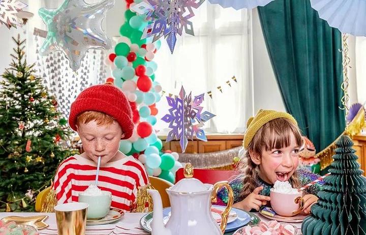 Produktbild Partydeco Party curtain - Christmas trees, silver, 100x245cm (1 pkt / 1 pc.) (1 Stk.)