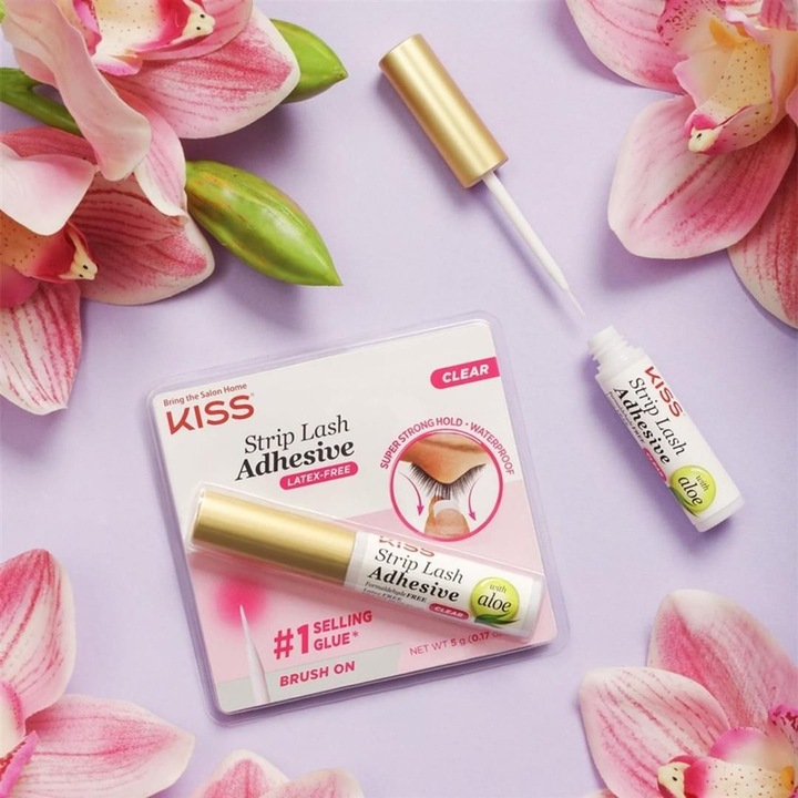 Actual product image KISS glue for artificial eyelashes (Blond, Gold, Red)