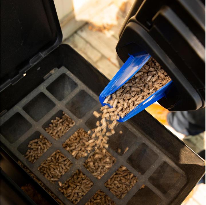 Actual product image Broil King Pellet container