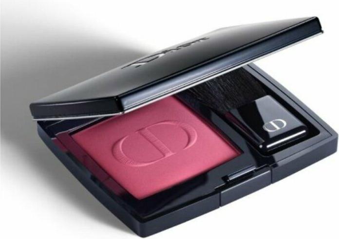 Actual product image Dior Rouge Blush (962 Poison mat)