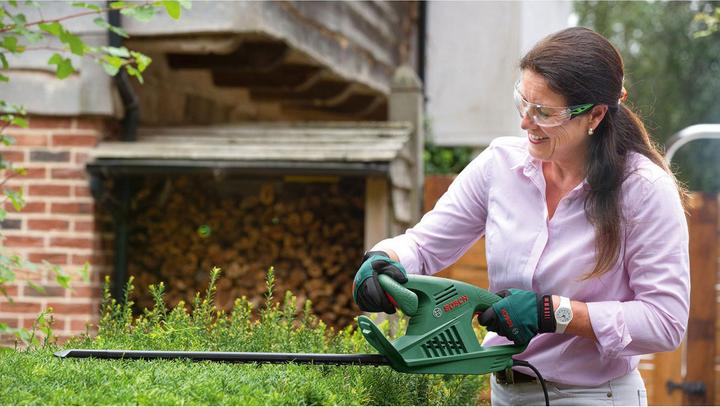Produktbild Bosch Home & Garden EasyHedgeCut 55 (Netzbetrieb)