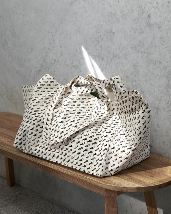 Produktbild HAY Logo Weekend Bag - Black