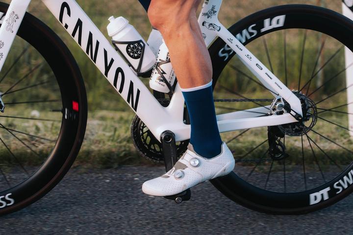 Actual product image Incylence Ultralight Pure V1 (39 - 42)