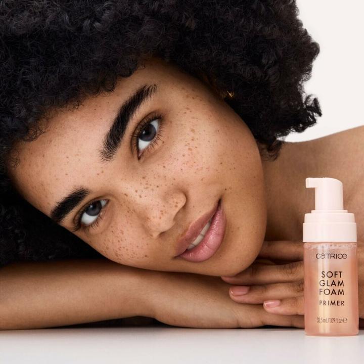 Produktbild Catrice Soft Glam Foam (Beyond The Cloud)