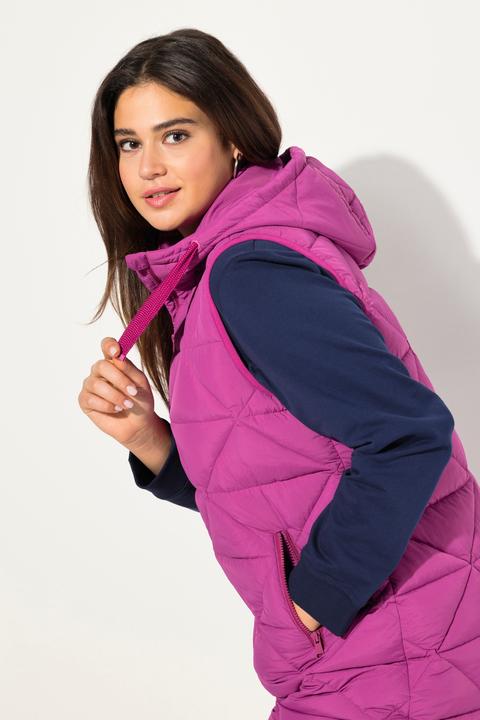 Image du produit Ulla Popken Longue veste matelassée sans manches. Capuche amovible. Silhouette en A. (46, 48)