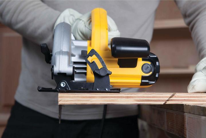 Actual product image DeWalt DWE560QS