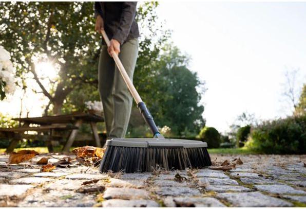 Actual product image Gardena FSC 100% PurLine Kehrmaschine