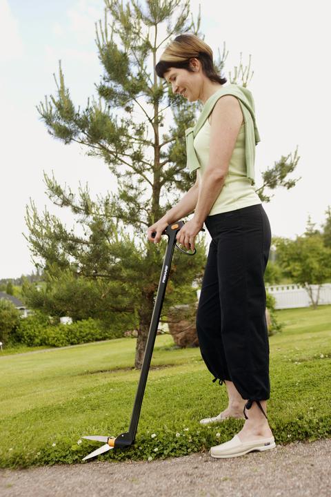 Productafbeelding Fiskars Graskantschaar Bypass GS46