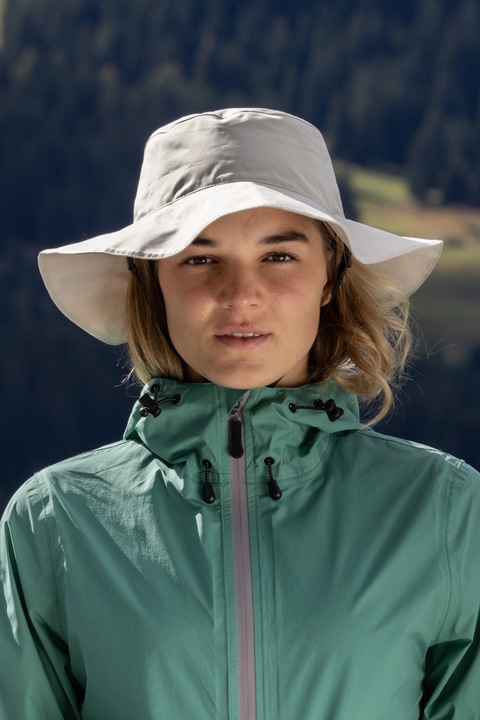 Actual product image Rukka Pucket Hut (S/M)