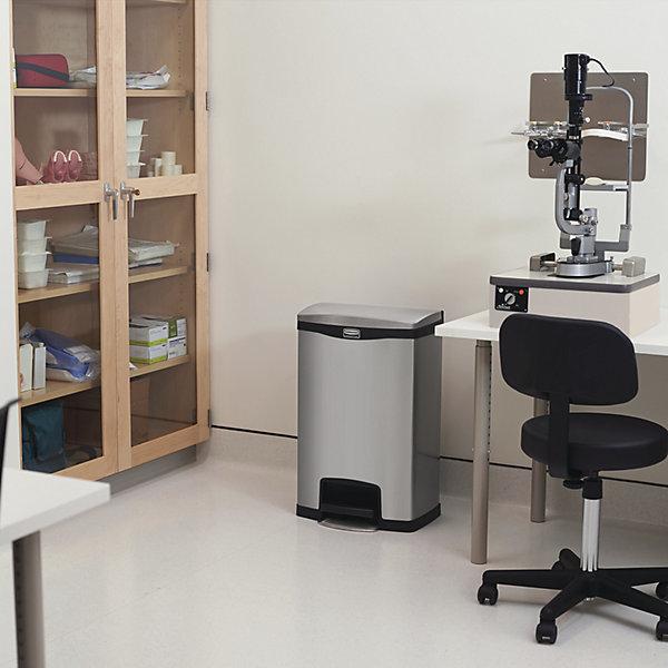 Actual product image Rubbermaid Stainless steel pedal bin (50 l)