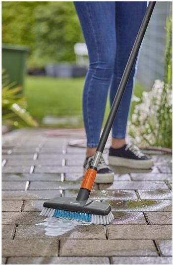 Produktbild Gardena Cleansystem Stielbürste hard