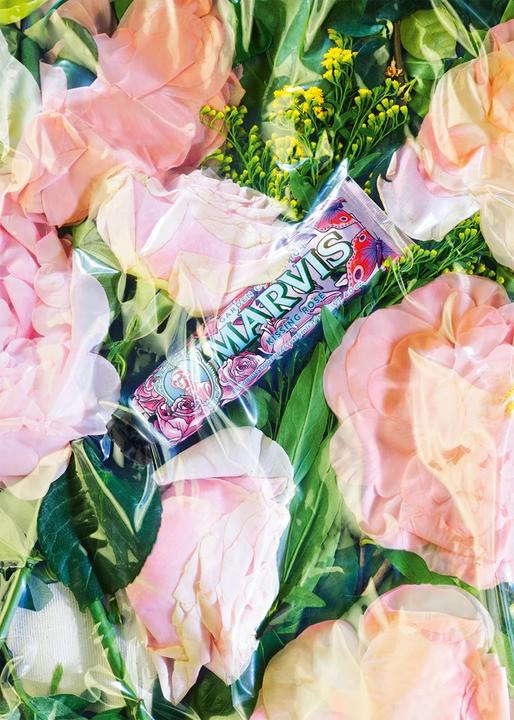 Produktbild Marvis Kissing Rose (75 ml)