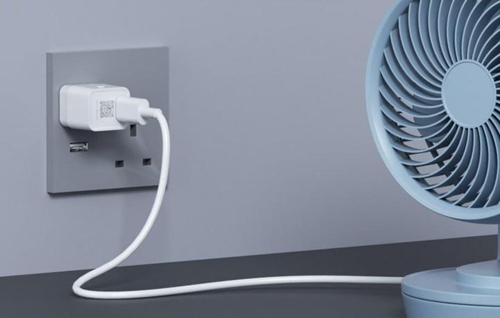 Actual product image Sonoff Smart adapter