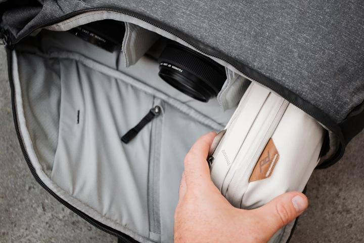 Actual product image Peak Design Tech Pouch