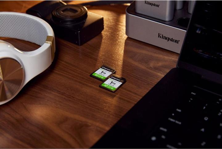 Actual product image Kingston Canvas Select Plus (1000 GB, SD, SDXC, U3, UHS-I)