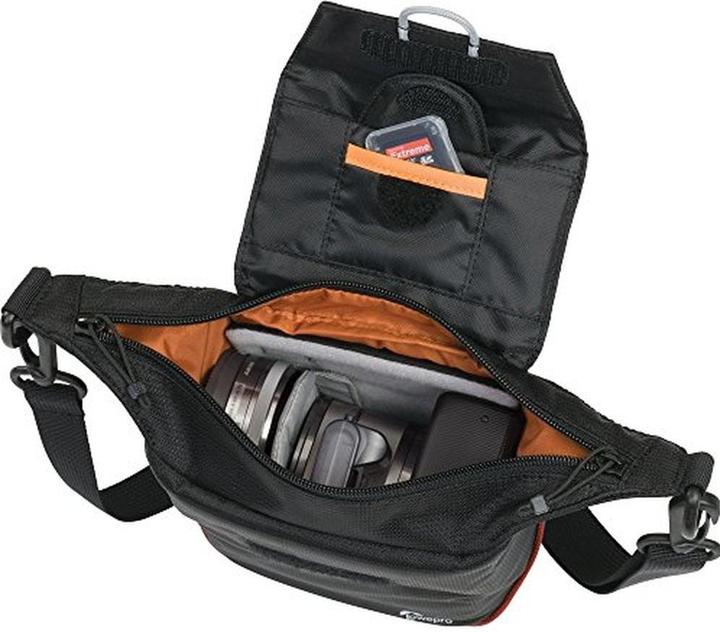 Actual product image Lowepro Compact Courier 80 (Zwart) (Camera shoulder bag)