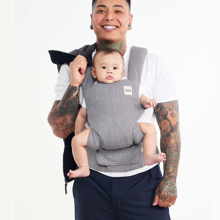 Actual product image tula Babytrage Explore Mesh ab Geburt von 3,2