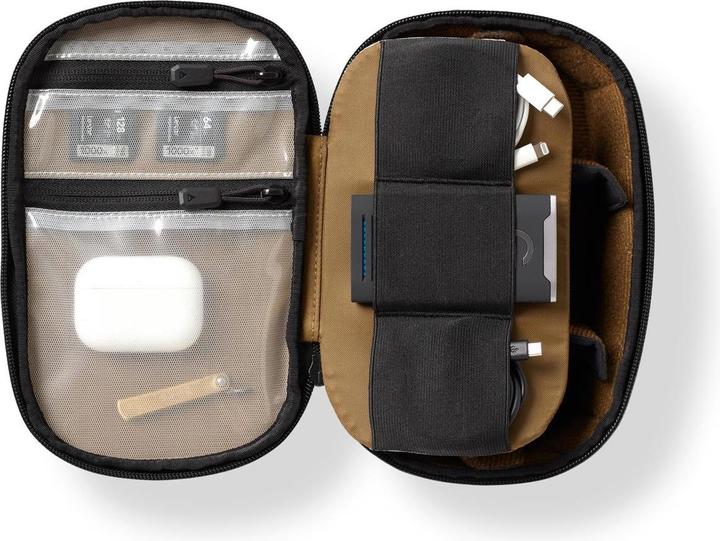 Actual product image Gomatic Peter McKinnon Tech Organiser - Black (Camera shoulder bag)