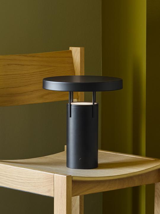 Image du produit Hübsch BringMe Tragbare Lampe Matt Schwarz