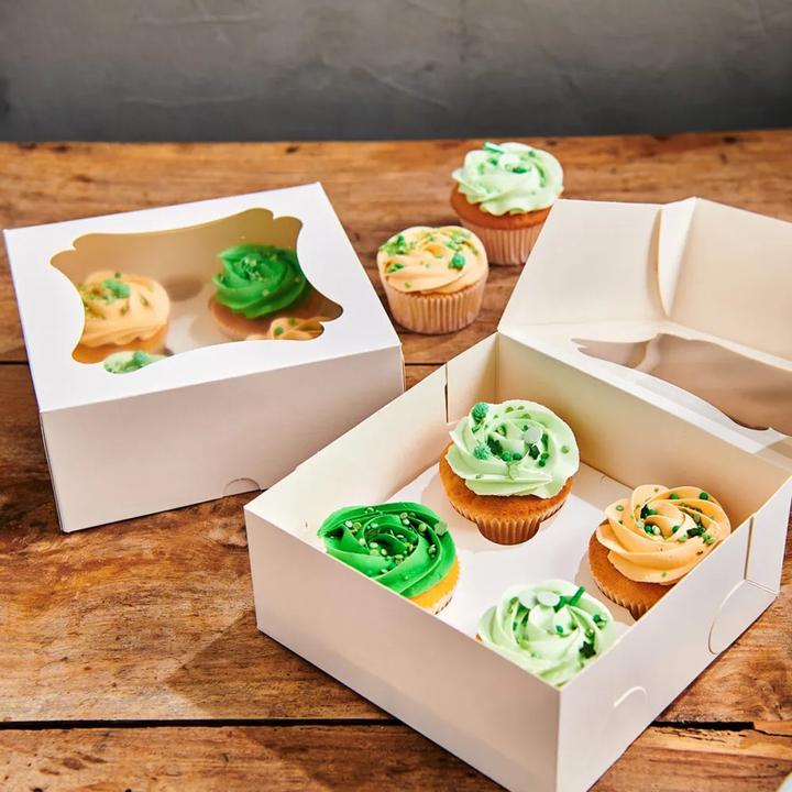 Actual product image FunCakes Box for 4 cupcakes (3 pieces)