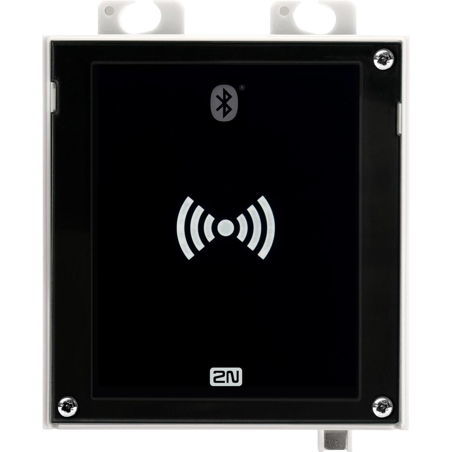 2N, Controllo degli accessi, Unità di accesso multireader 2.0 Bluetooth e RFID (Scheda chiave)