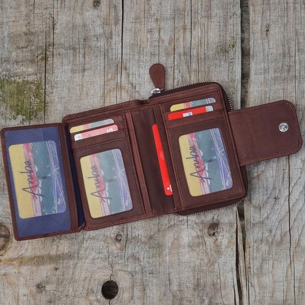 Actual product image Jack kinsky Aruba 511 leather wallet 14 cm