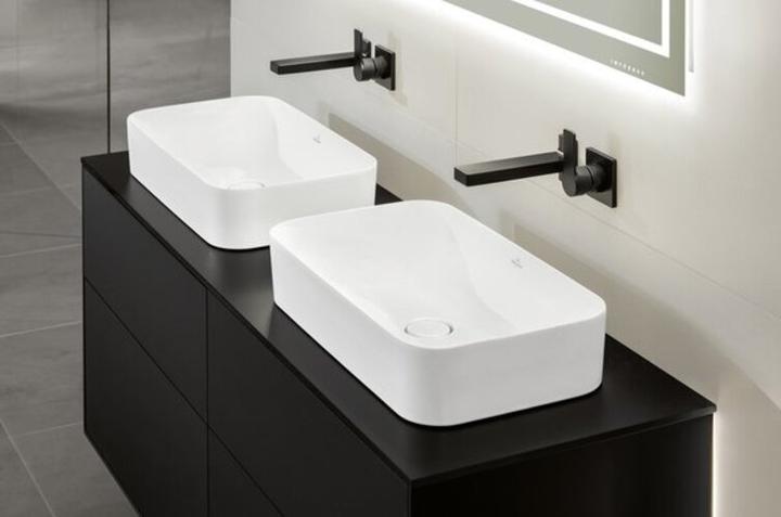 Produktbild Villeroy & Boch Villeroy und Boch Finion Waschtischunterschrank F7100, 1600x603x501mm, Abdeckplatte White Matt