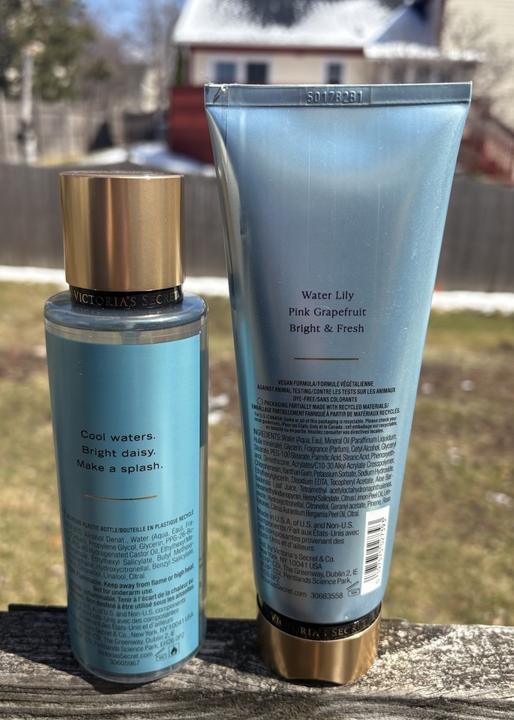 Actual product image Victoria's Secret Aqua Kiss Fragrance Lotion 8oz (Body lotion, 236 ml)