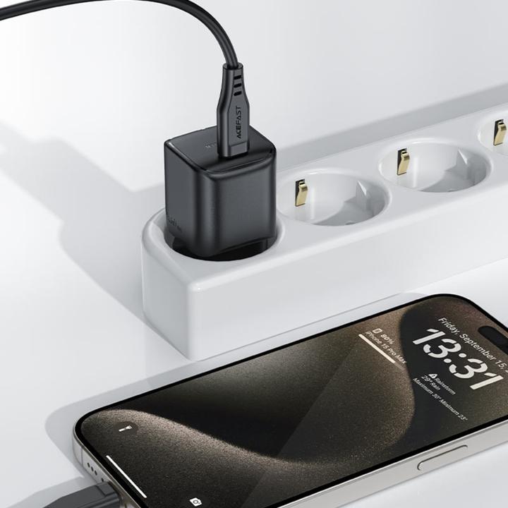 Image du produit Acefast Chargeur mural A73 Mini PD 20W GaN USB-C - noir (20 W, 1 portion)