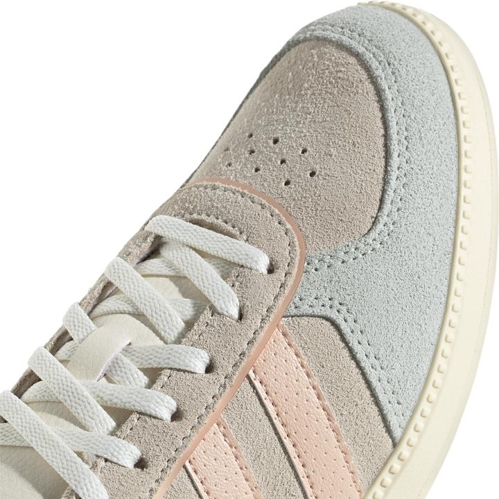 Image du produit adidas Women's Breaknet Sleek Suede (41)