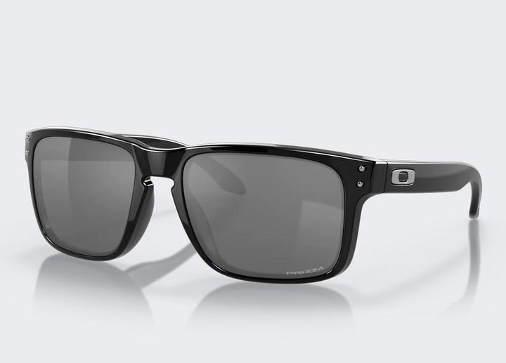 Oakley Holbrook