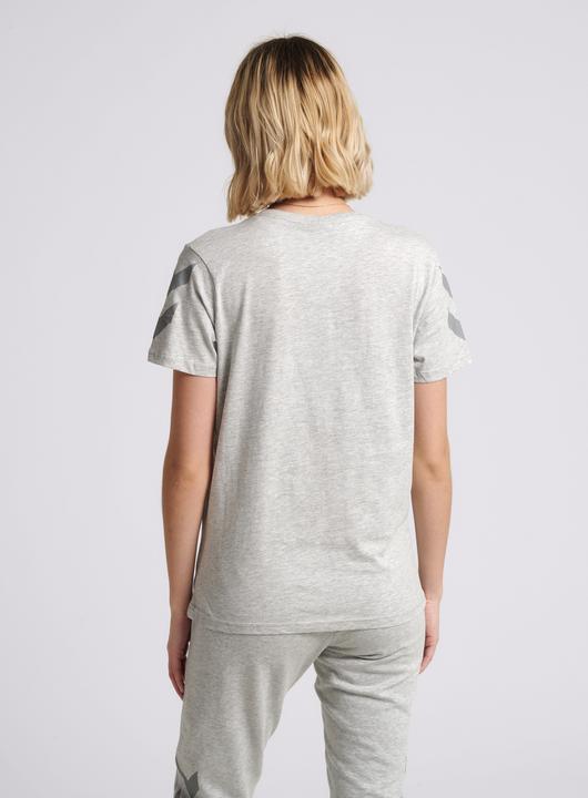 Actual product image hummel Legacy Chevron T-Shirt (S)