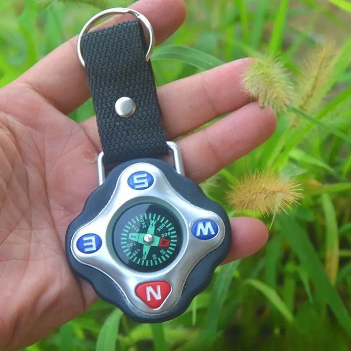 Actual product image S E Adventure Outdoor Liquid Filled Compass W/ Strap & Key Ring