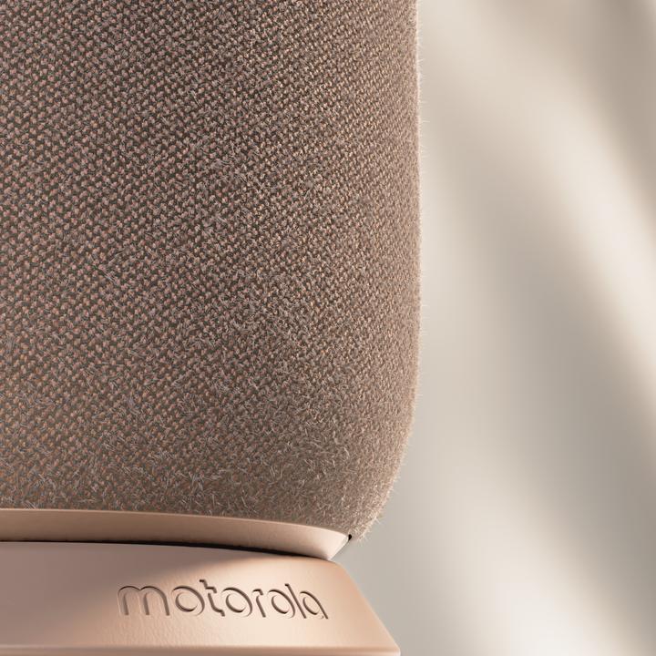 Actual product image Motorola Sound Flow, warm taupe