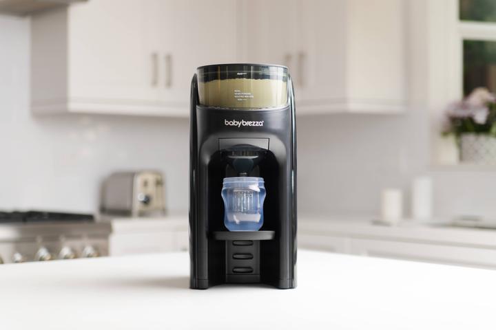 Actual product image Baby Brezza Formula Pro Advanced