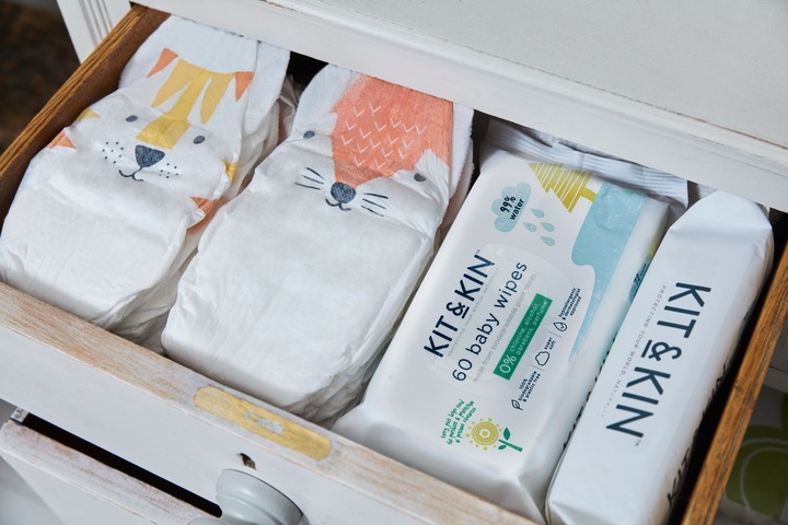 Actual product image Kit & Kin Wipes (60 Piece)