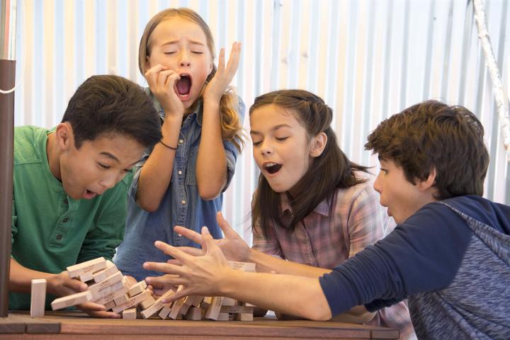 Produktbild Hasbro Gaming Jenga Classic (Französisch, Italienisch, Deutsch)