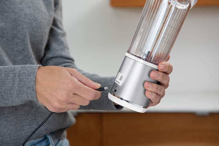 Actual product image Ninja BC151EUWH Blast cordless blender (14.40 W)