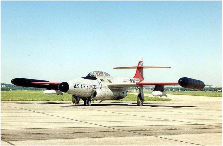 Produktbild Revell Geschenkset 50th Anniv. "Northrop F-89 Scorpion