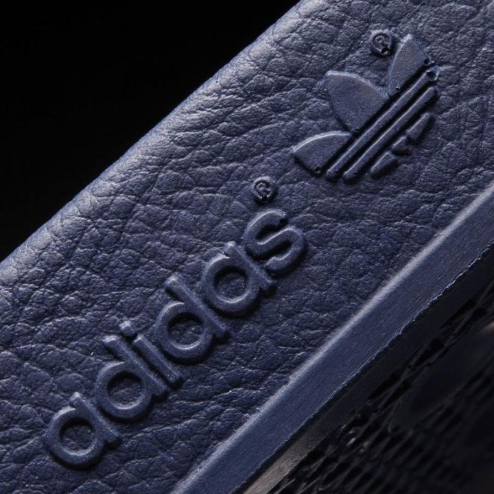 Actual product image Adidas Adilette (36 2/3)