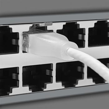 Actual product image Wantec Patch cable UTP CAT6a eGlow d=2.8mm 2.00m white (UTP, CAT6a, 2 m)