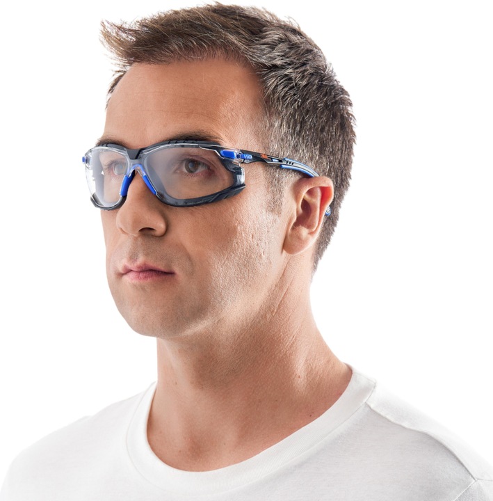 Actual product image 3M Safety goggles