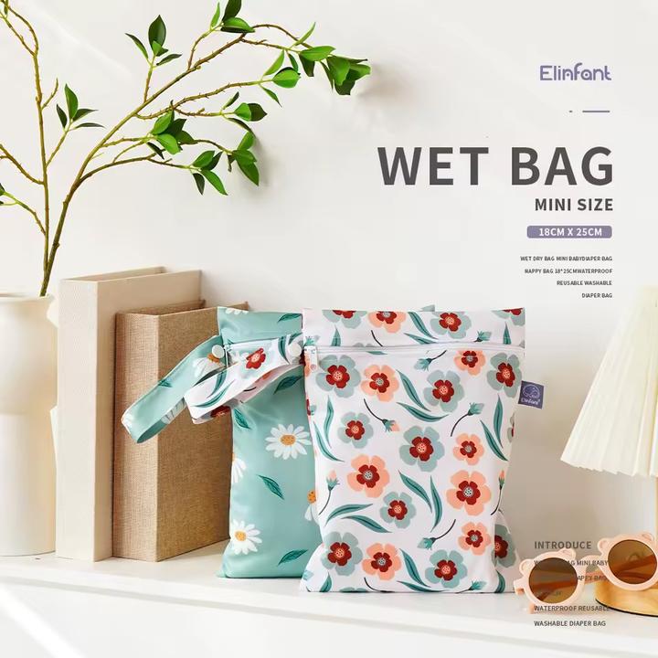 Produktbild ASMI 2 Stück Wetbag Windeltasche Set 18x25 cm Flower Duo