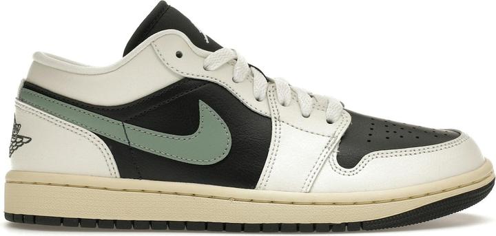 Image du produit Jordan 1 Low Jade Smoke (Women's) (37.5)