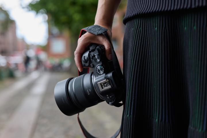 Image du produit Canon RF 45mm F1.2 STM (Canon RF, Plein format)