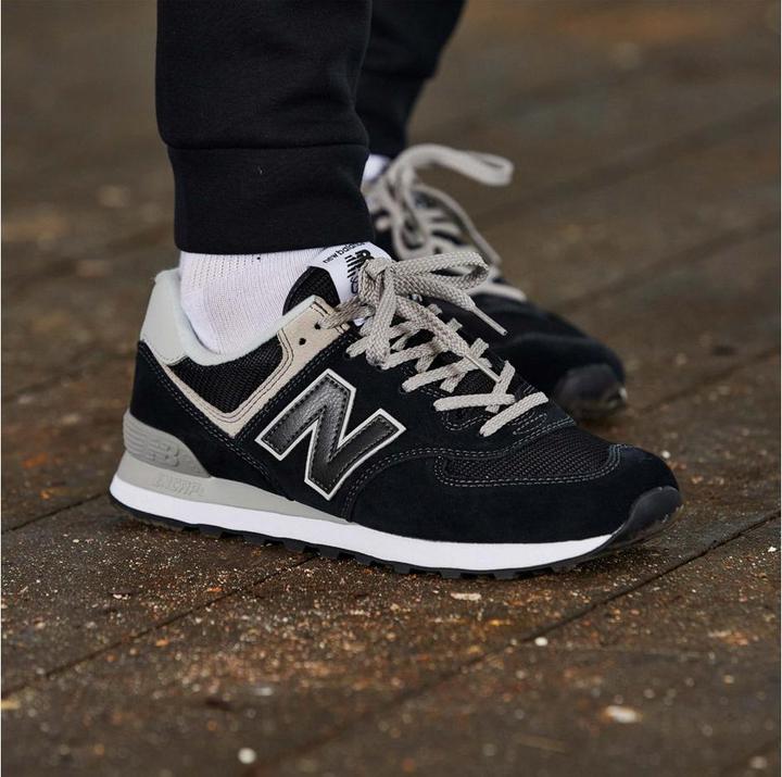 Produktbild New Balance 574 (42)